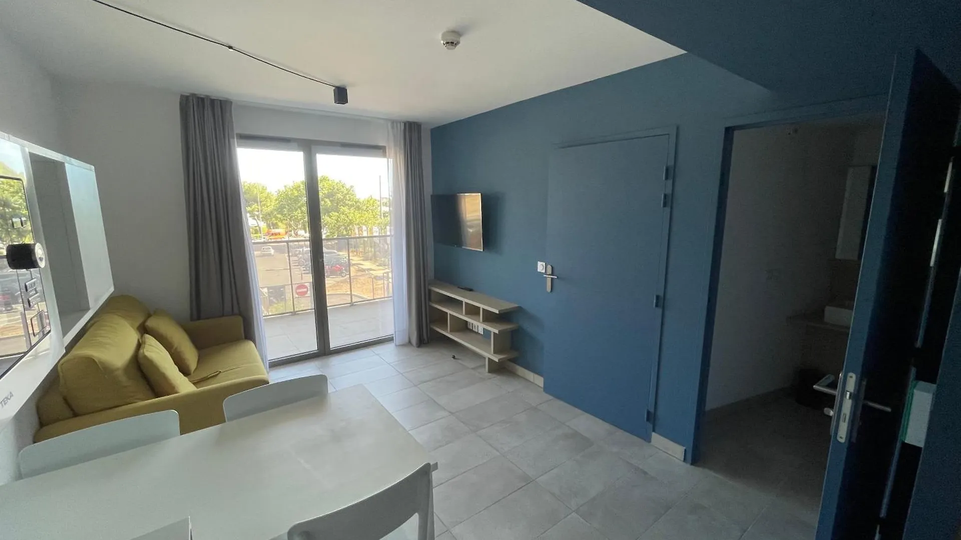Mugel T2 Bloom Le Spot Apartment La Ciotat 0*,  France